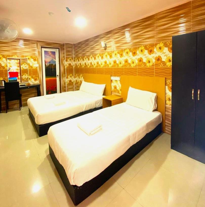 Cameron Kea Farm Hotel Бринчанг Экстерьер фото